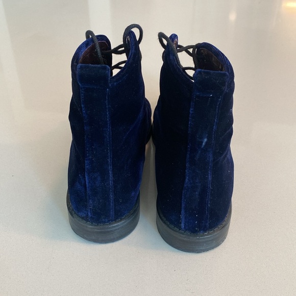 Opening Ceremony Lace-Up High Top Midnight Velvet Sneakers- 38 - Picture 3 of 4